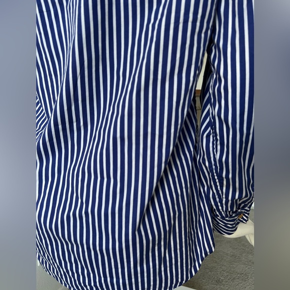 Tommy Hilfiger Women Size 4 Blue/white Striped Shirt Flip Cuff - Super Cute! - Picture 13 of 15